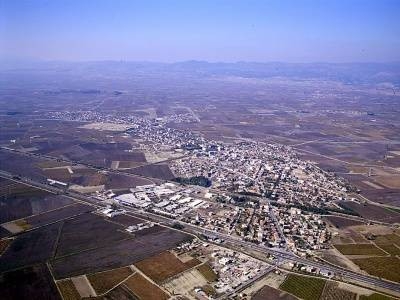 Nüfusu, il nüfuslarından büyük ilçeler 104