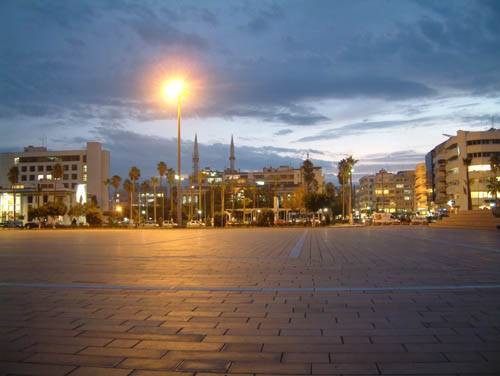 Nüfusu, il nüfuslarından büyük ilçeler 52