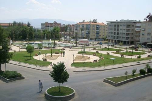 Nüfusu, il nüfuslarından büyük ilçeler 64