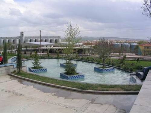 Nüfusu, il nüfuslarından büyük ilçeler 68