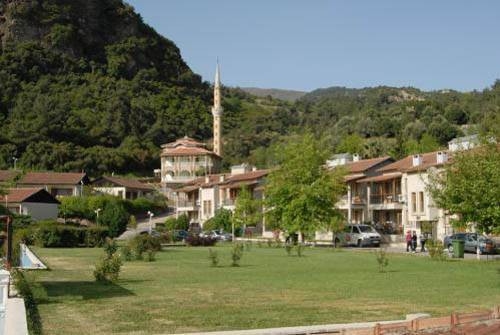 Nüfusu, il nüfuslarından büyük ilçeler 72