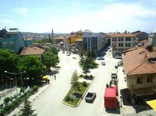 Nüfusu, il nüfuslarından büyük ilçeler 83