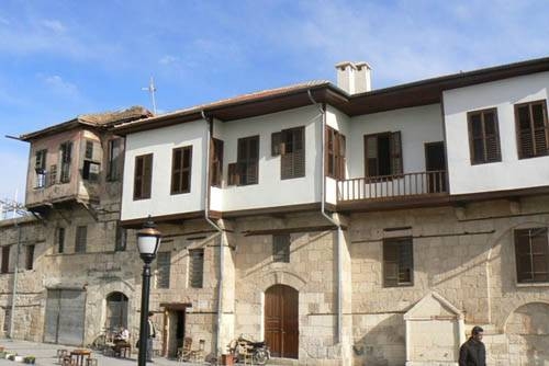 Nüfusu, il nüfuslarından büyük ilçeler 89