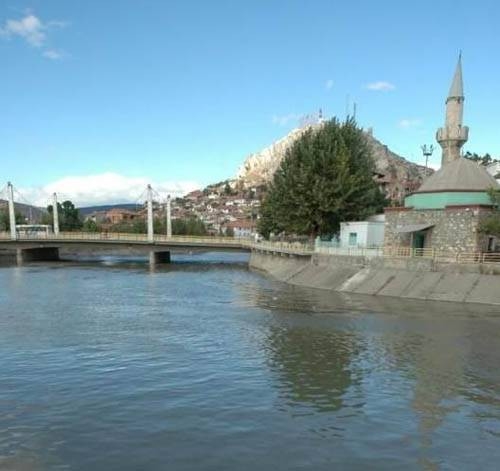 Nüfusu, il nüfuslarından büyük ilçeler 97