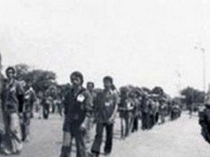 12 Eylül'ün soğuk fotoğrafları!