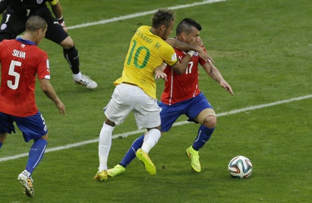 Brezilya penaltılarla çeyrek finalde 12