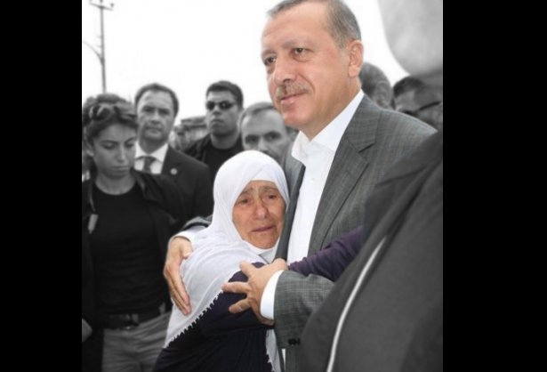 Dünden bugüne Başbakan Erdoğan 77
