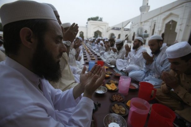 Dünyadan Ramazan manzaraları 15