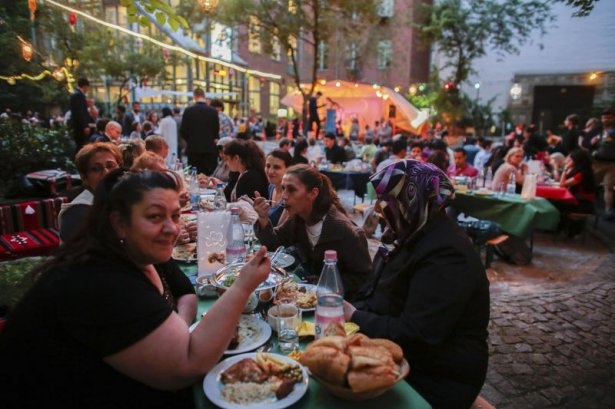 Dünyadan Ramazan manzaraları 92