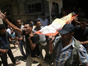 İsrail katliamının kan donduran kareleri