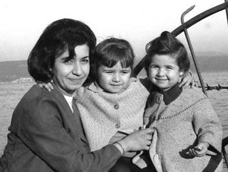 Ünlülerin hiç görmediğiniz aile albümleri 18