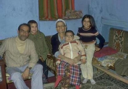 Ünlülerin hiç görmediğiniz aile albümleri 26