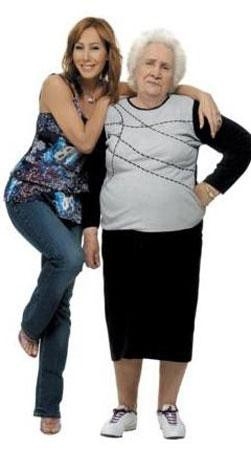 Ünlülerin hiç görmediğiniz aile albümleri 37