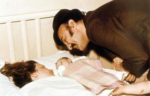 Ünlülerin hiç görmediğiniz aile albümleri 38