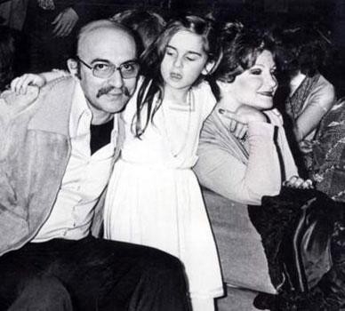 Ünlülerin hiç görmediğiniz aile albümleri 39