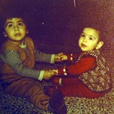 Ünlülerin hiç görmediğiniz aile albümleri 7