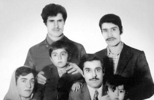 Ünlülerin hiç görmediğiniz aile albümleri 8