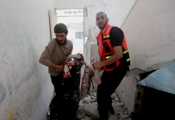 İsrail Gazze'yi yine kana buladı 31