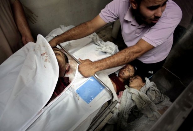İsrail Gazze'yi yine kana buladı 41
