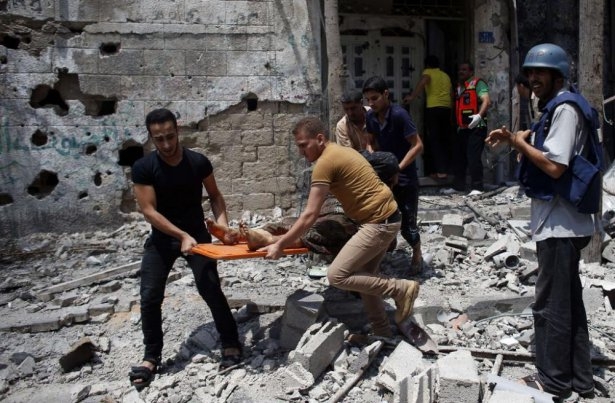 İsrail Gazze'yi yine kana buladı 61