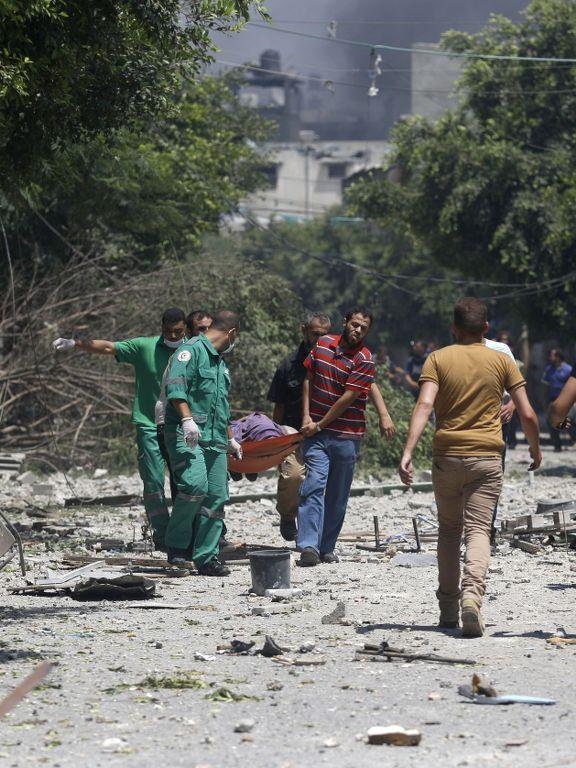 İsrail Gazze'yi yine kana buladı 64