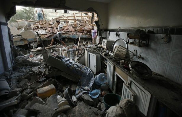 İsrail Gazze'yi yine kana buladı 8