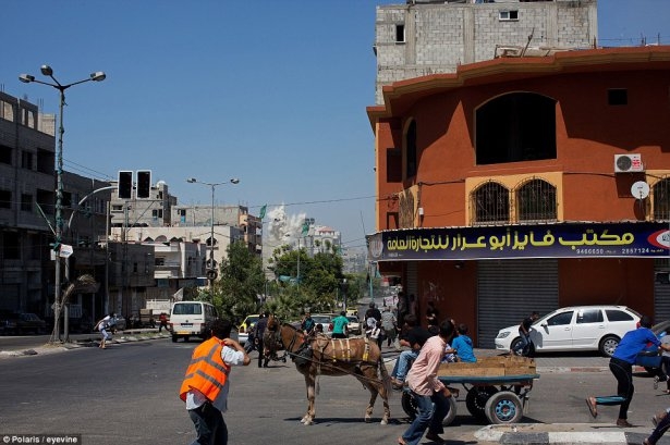 Gazze'de füze sivillerin üzerine böyle düştü 2