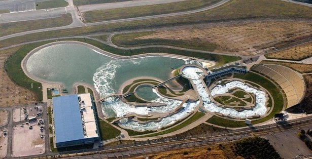 Çöplüğe dönen tesisler! 12