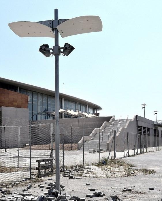 Çöplüğe dönen tesisler! 18