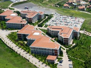 Üniversite Öğrencilerine Burs Veren Kurumlar