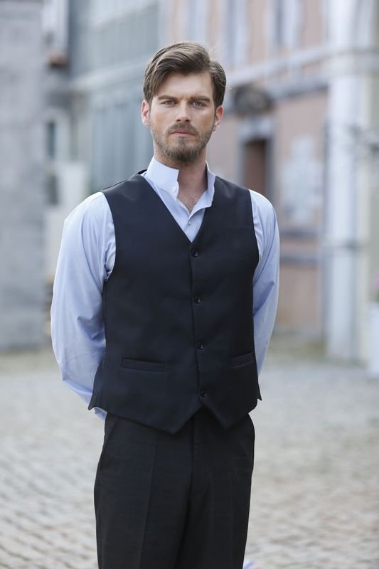 Ünlülerin şaşırtan yaşları 10