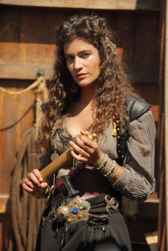 Ünlülerin şaşırtan yaşları 37