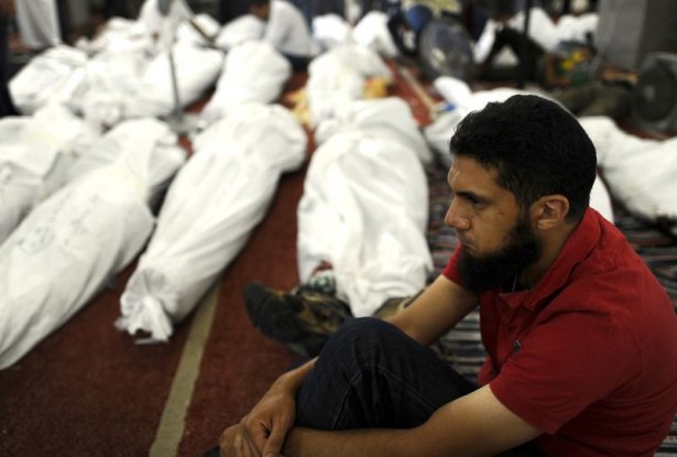 Rabia katliamının acı fotoğrafları 13