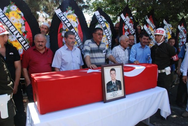 Şehit teğmen ve uzman çavuşa veda 19