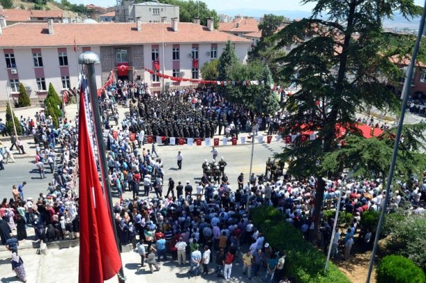 Şehit teğmen ve uzman çavuşa veda 47
