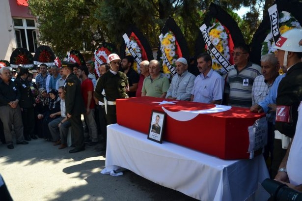 Şehit teğmen ve uzman çavuşa veda 55