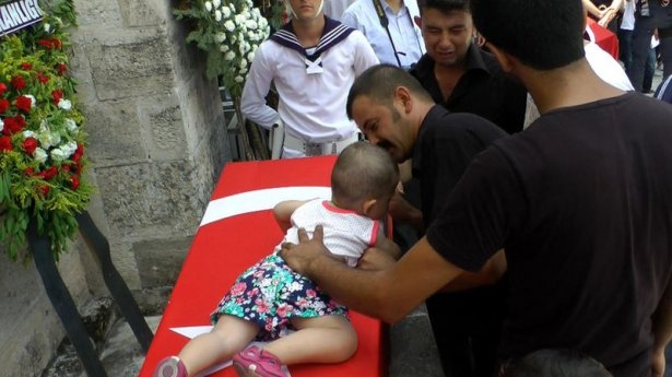 Şehit teğmen ve uzman çavuşa veda 68