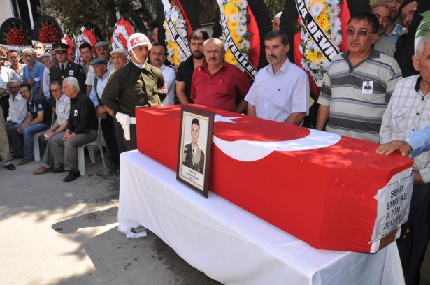 Şehit teğmen ve uzman çavuşa veda 7