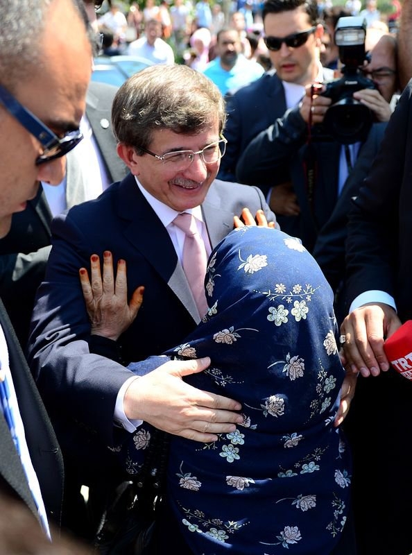 Erdoğan'la Davutoğlu Cuma'yı beraber kıldı 33