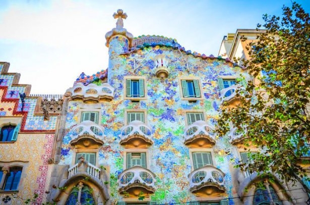 Dünyanın en güzel renkli evleri 25