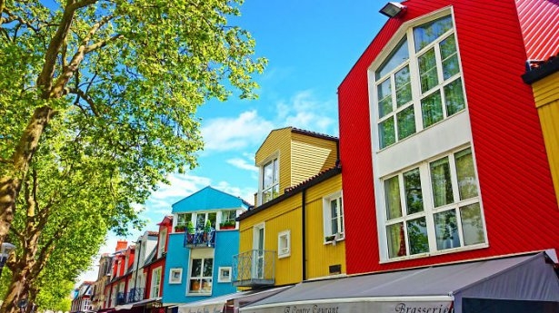 Dünyanın en güzel renkli evleri 30
