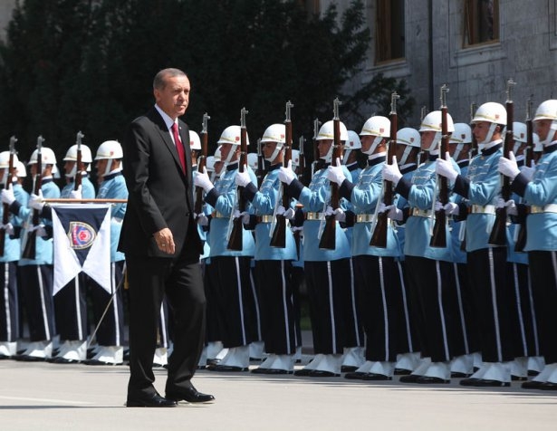 12. Cumhurbaşkanı Recep Tayyip Erdoğan 24