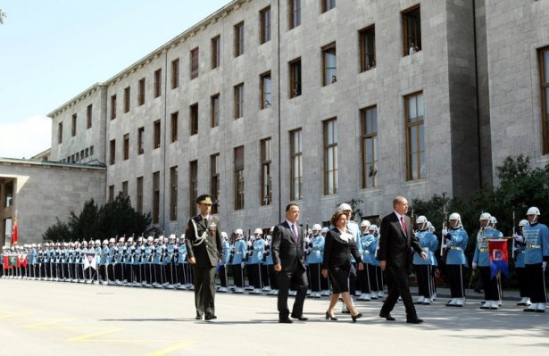 12. Cumhurbaşkanı Recep Tayyip Erdoğan 28