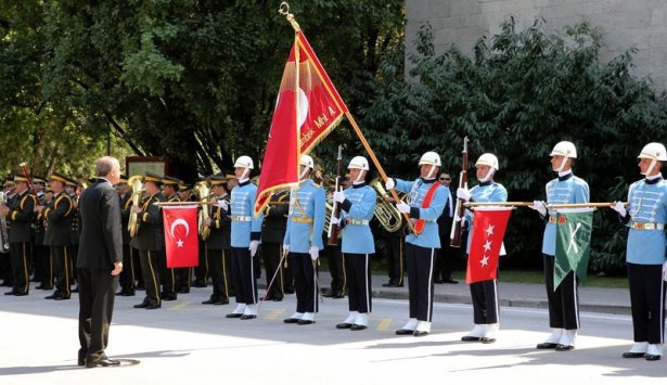 12. Cumhurbaşkanı Recep Tayyip Erdoğan 33