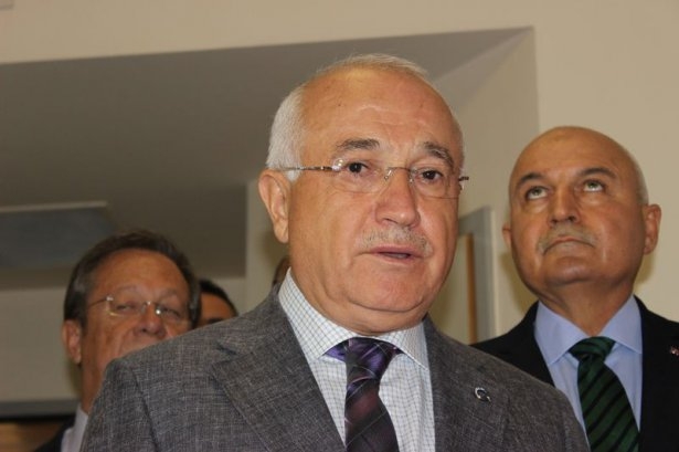 Ak Parti hükümeti ve bakanları 15