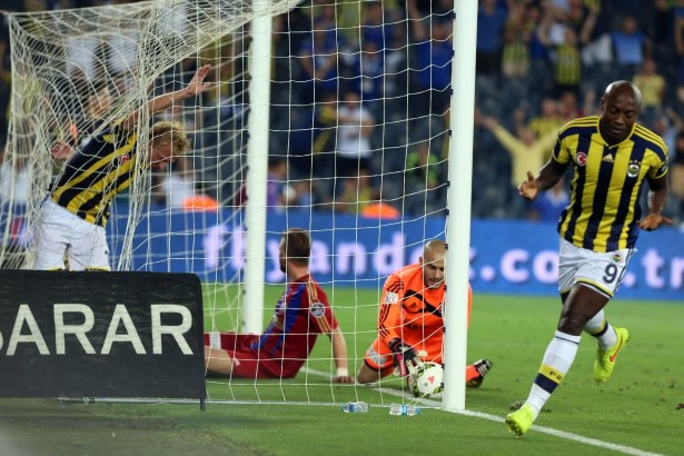 Saracoğlu'nda son sözü Webo söyledi 15