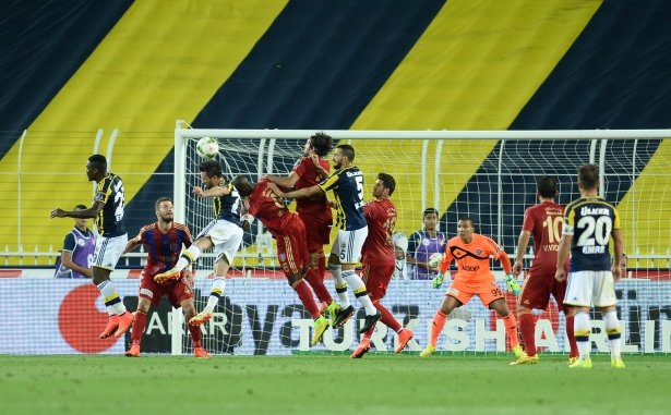 Saracoğlu'nda son sözü Webo söyledi 16