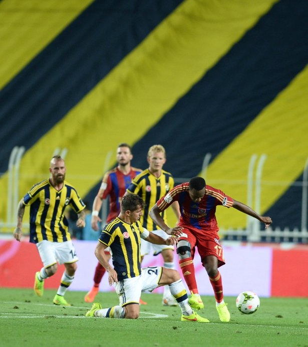 Saracoğlu'nda son sözü Webo söyledi 19