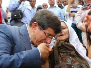 Davutoğlu'na doğduğu topraklara müthiş ilgi