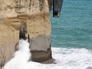 Bu evlerde oturmak yürek ister